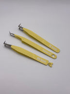 Tweezers