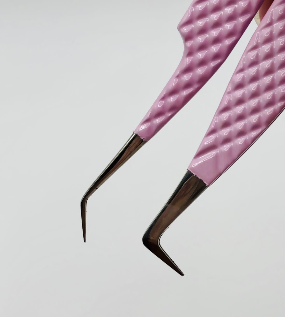 Tweezers